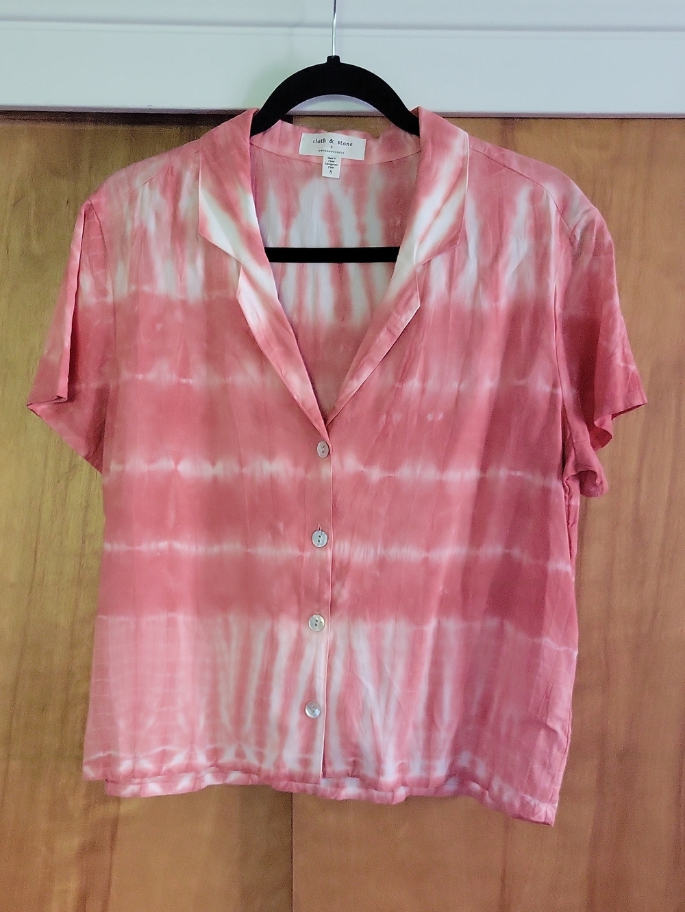 cloth & stone & Anthropologie Coral Pink Tie-Dye Button Front Short Sleeve Shirt